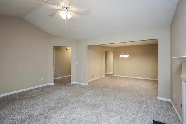 Foto del edificio - 3985 Vail Cir