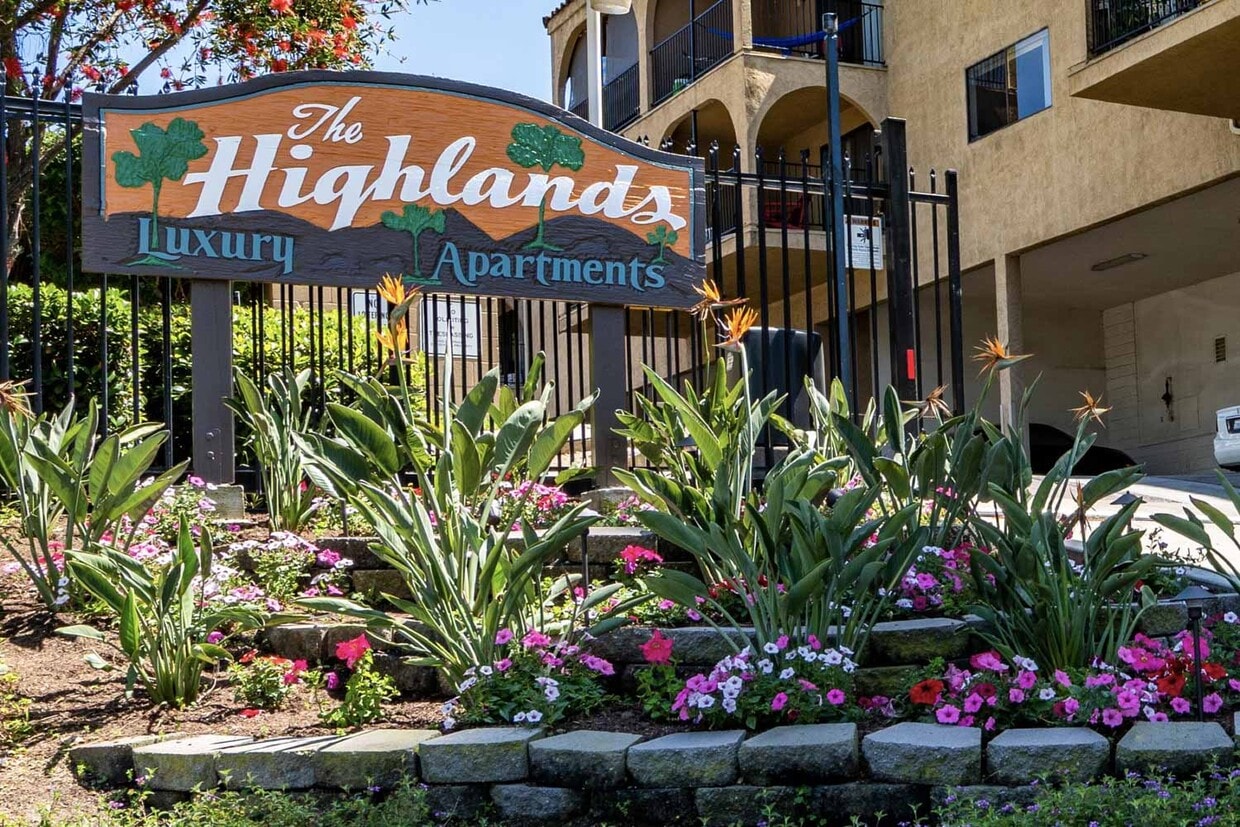 The Highlands Rentals in La Mesa at 86038633 Lemon Ave La Mesa, CA