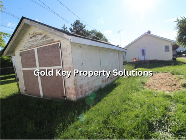 Foto del edificio - Spacious 2 BR 1 BA House with Central Air and Enclosed Porch (SECTION 8 APPROVED)