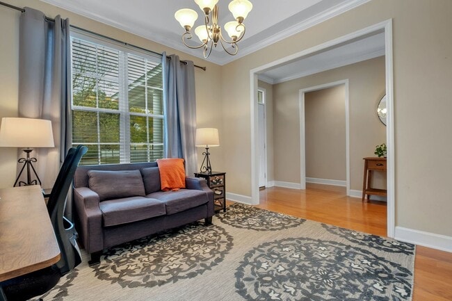 Foto del edificio - Southwood Home With Large Yard