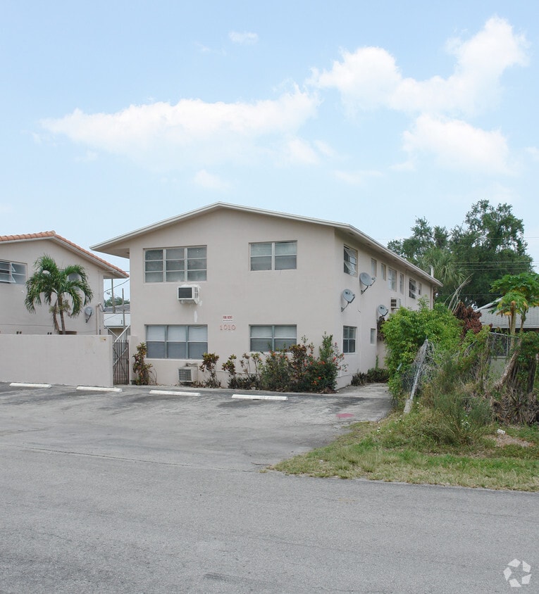 Foto principal - 1010 SW 16th Ave