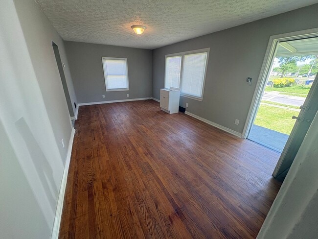 Foto del edificio - 525 S Everett Ave