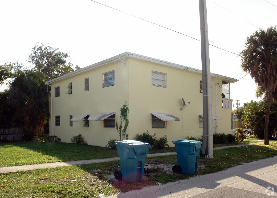 Building Photo - 401 E Ocean Ave