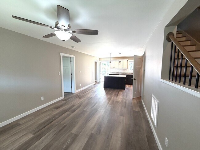 Building Photo - Leicester - Immaculate Three Bedroom with Huge Backyard