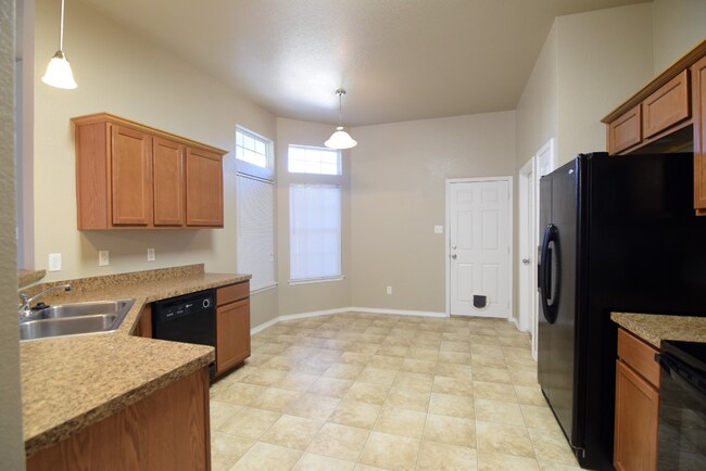 Foto del edificio - 2704 Bacon Ranch Rd