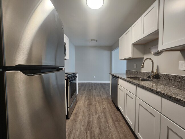 Building Photo - Vester Apartments