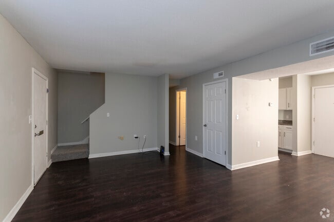Interior Photo - Amber Chase
