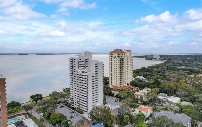 Foto del edificio - 4141 Bayshore Blvd