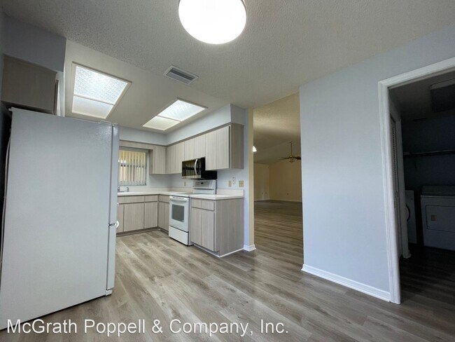 Foto del edificio - 3 br, 2 bath House - 2149 Woodbury Blvd