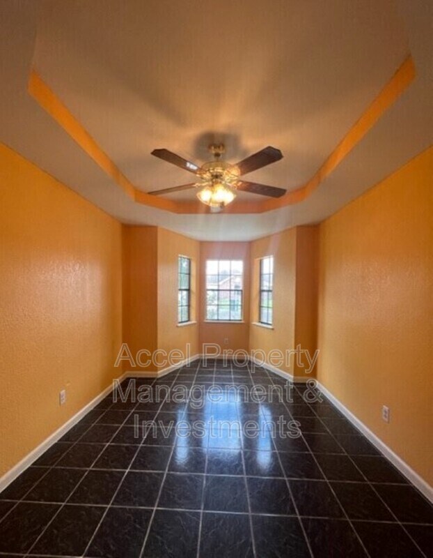 Foto del edificio - 3601 Tulipan St