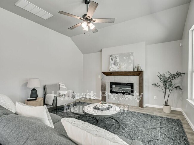 Foto del edificio - 1007 Magnolia Dr