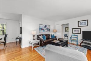 Foto del edificio - 2408 Hiawassee Rd