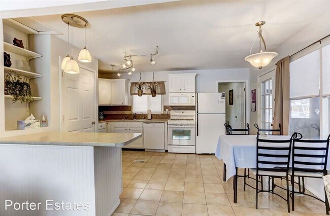 Foto del edificio - 3 br, 1 bath House - 209 E. Ramar Dr.