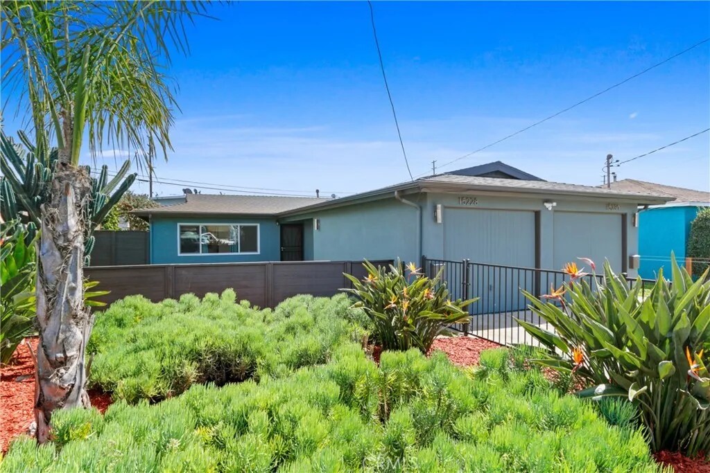 Foto principal - 15228 Avis Ave