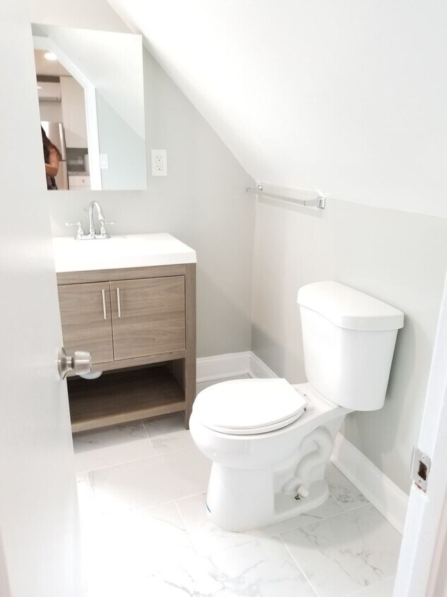 Primary Photo - Ches-Bay LLC