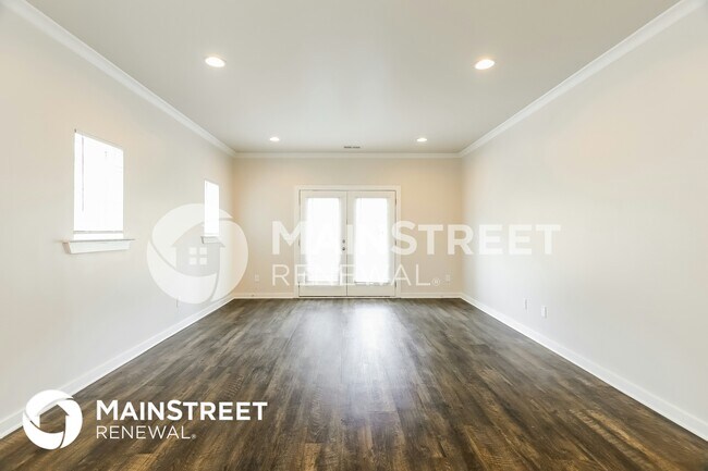 Foto del edificio - 200 Creek Run Way