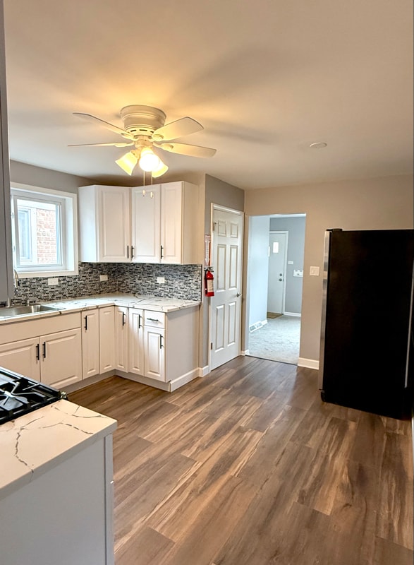 Building Photo - 4537 S Lavergne Ave