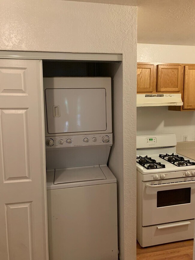 Foto del edificio - 317 Mabry St
