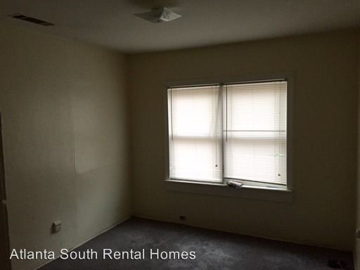Building Photo - 1408 Byrere Ter SW