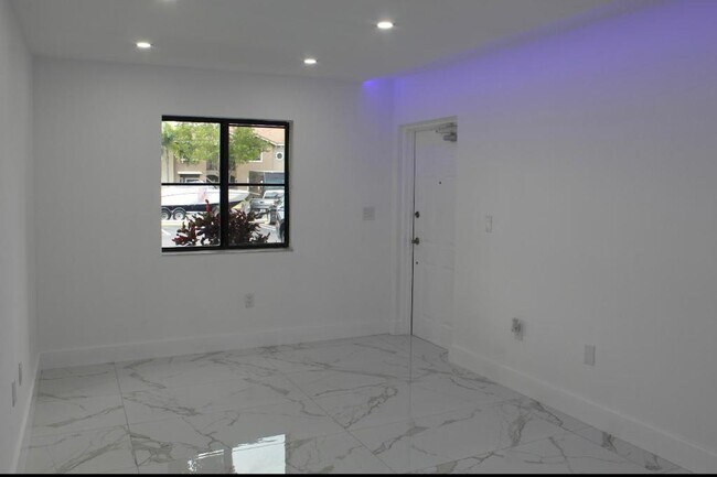 Building Photo - 22921 SW 88th Pl