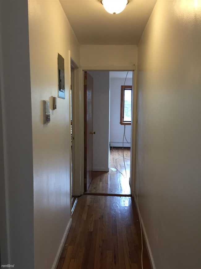 Building Photo - 188 8th Ave