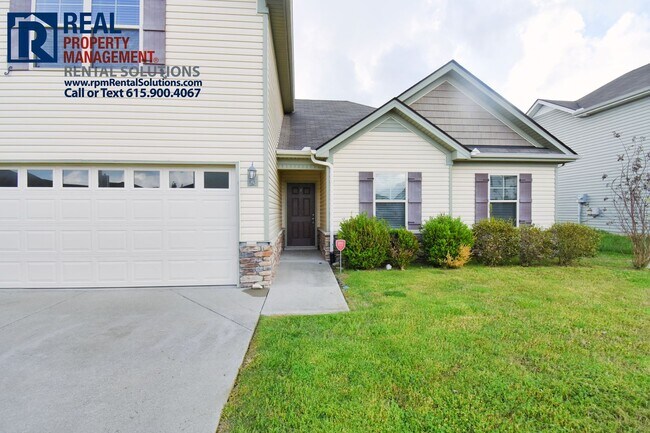 Foto del edificio - Wonderful 3 bd home off of Saint Andrews i...