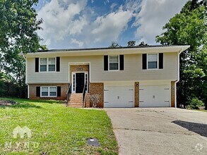 Building Photo - 1434 Oak Forest Way SE