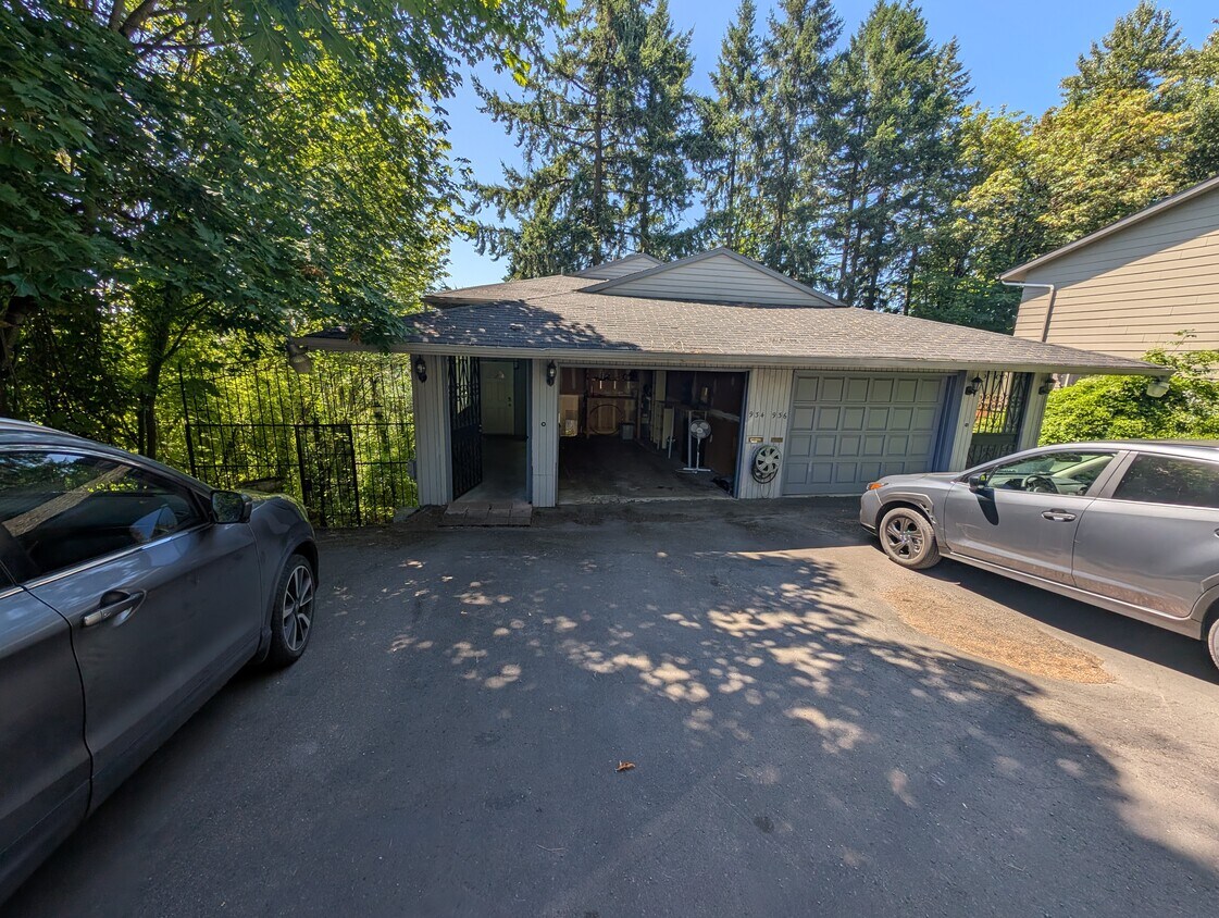 Foto principal - 934 SW Caldew Dr