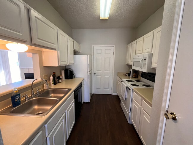 Kitchen - 12166 Metric Blvd
