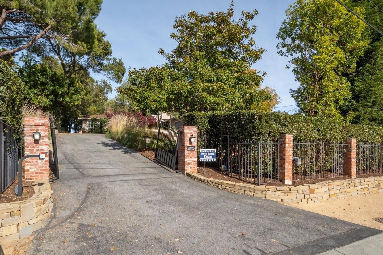 690 Hayne Rd, Hillsborough, CA 94010 House Rental in Hillsborough, CA