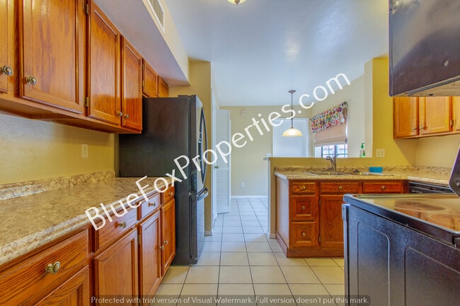 Foto del edificio - 8421 E Corinthian Dr
