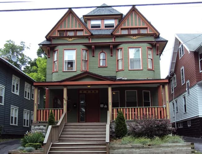 Building Photo - 429 Columbus Ave