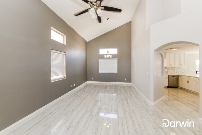 Foto del edificio - 320 Gray Robin Ave