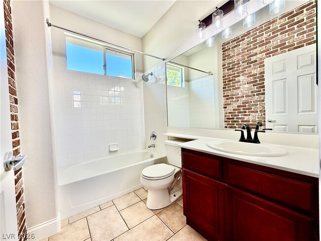 Foto del edificio - 3347 Chesterbrook Ct