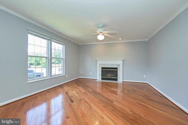 Building Photo - 44242 Frogtown Way