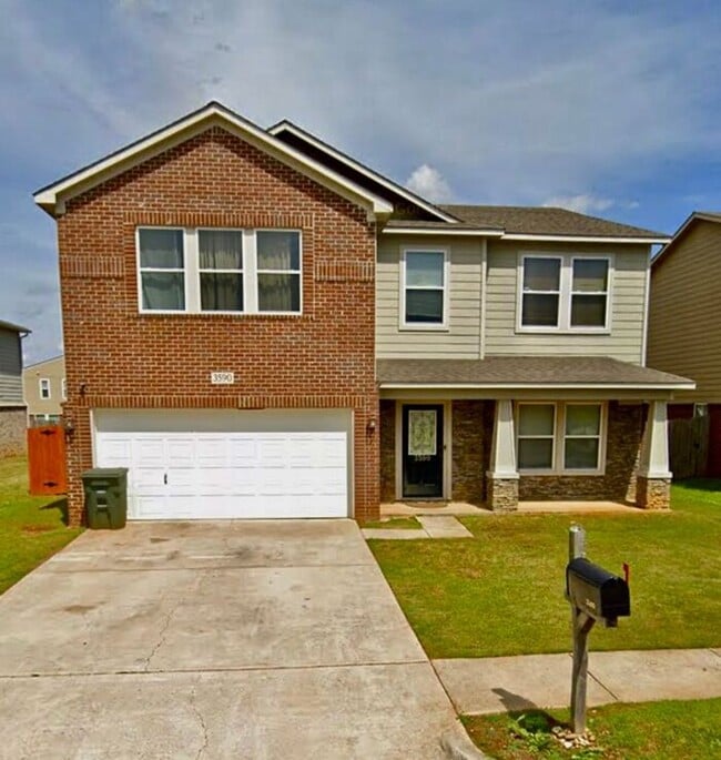 Building Photo - 3590 Avalon Lake Dr SW