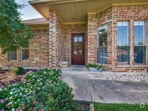 Building Photo - 3107 Trail Lake Dr