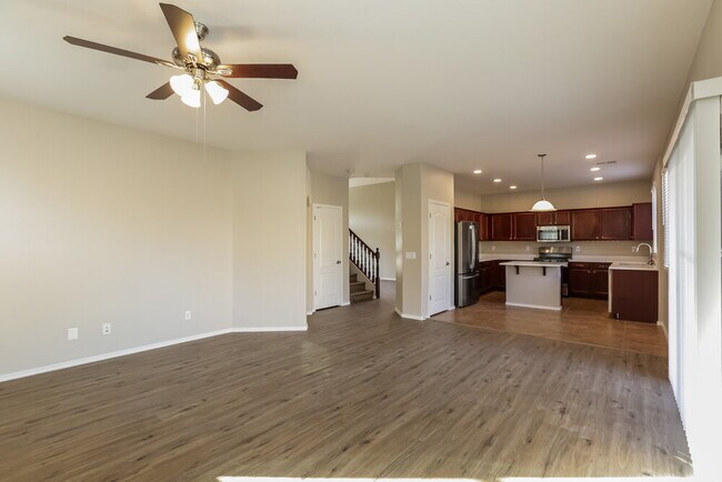 Foto del edificio - 3734 W Apollo Rd