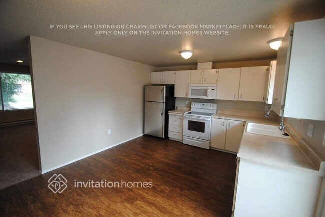 Building Photo - 1412 S 40th St