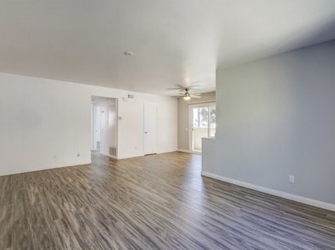 Building Photo - 202 S Nevada St