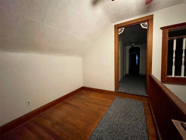 Foto del edificio - 112 N Roosevelt Ave