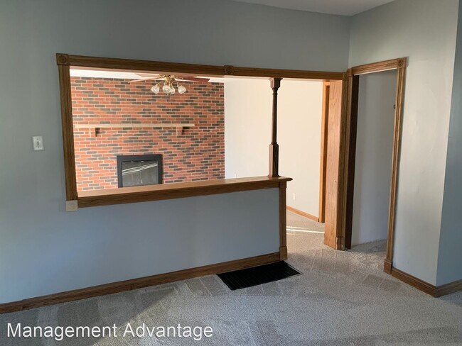 Building Photo - 3 br, 2 bath House - 1109 Adams Street
