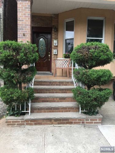Foto principal - 308 24th St