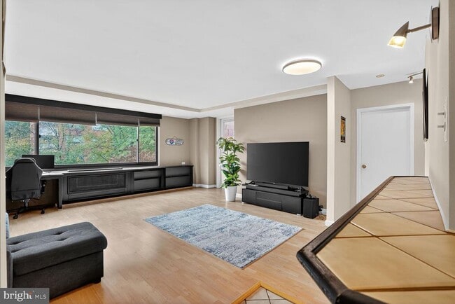 Foto del edificio - 1021 Arlington Blvd