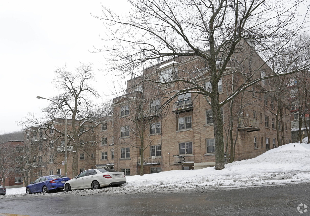 Building Photo - 3400 Av Ridgewood