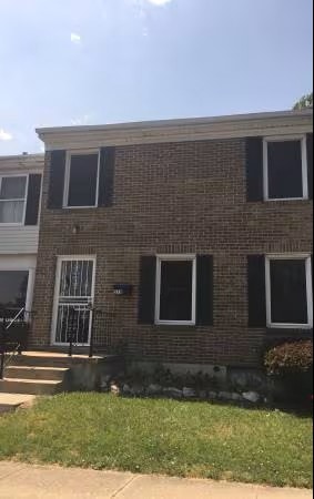 Foto principal - 570 Jamestown Ct