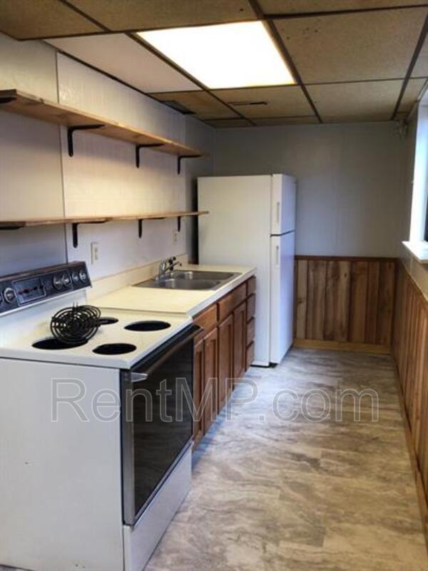 Building Photo - 1029 South Arnold Street - B