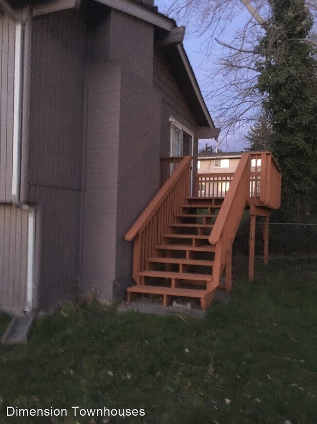 Foto del edificio - 24004-24006 24th Ave S