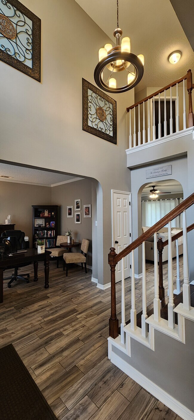 Foto del edificio - 584 Jack Dr