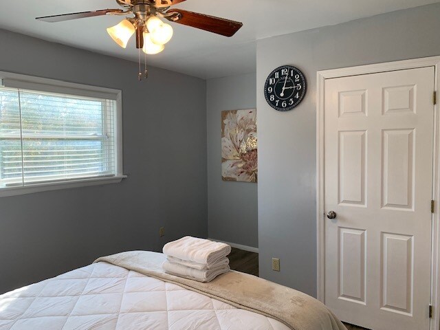 Foto del edificio - 28 Cedarwood Ln